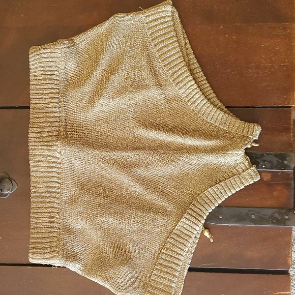 NWOT Spell Aggy Shorts Gold Size XXS - Picture 5 of 7